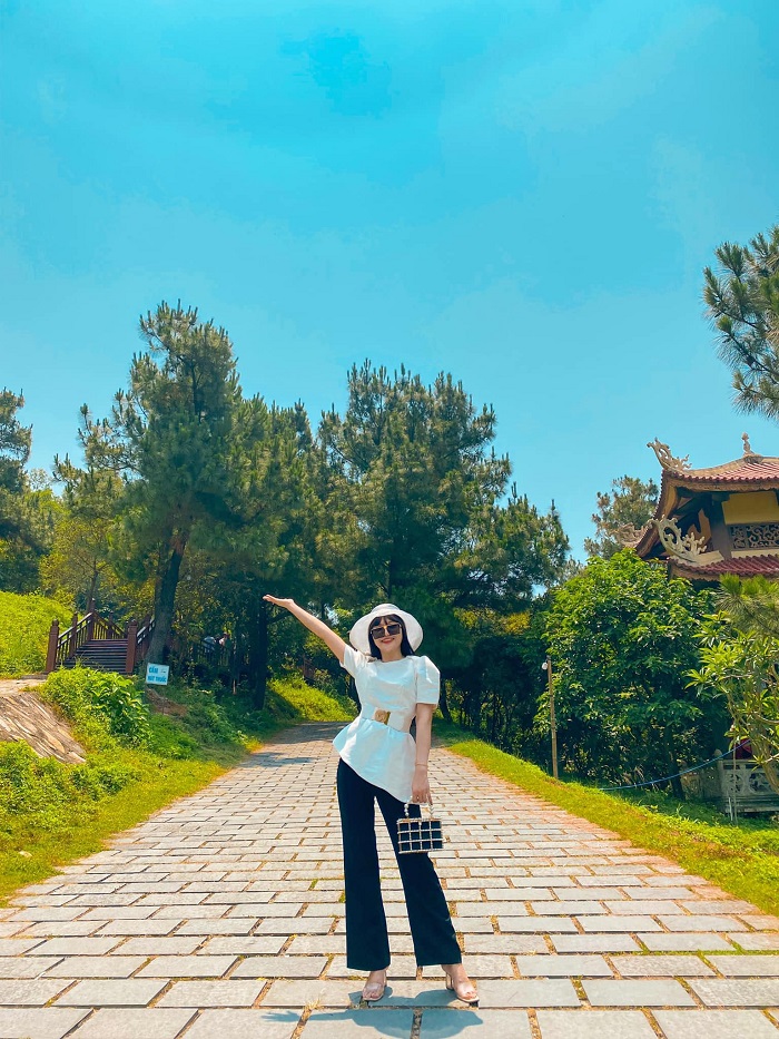 Tết nên đi du lịch ở đâu miền Trung đừng quên viếng mộ Đại tướng Võ Nguyên Giáp 