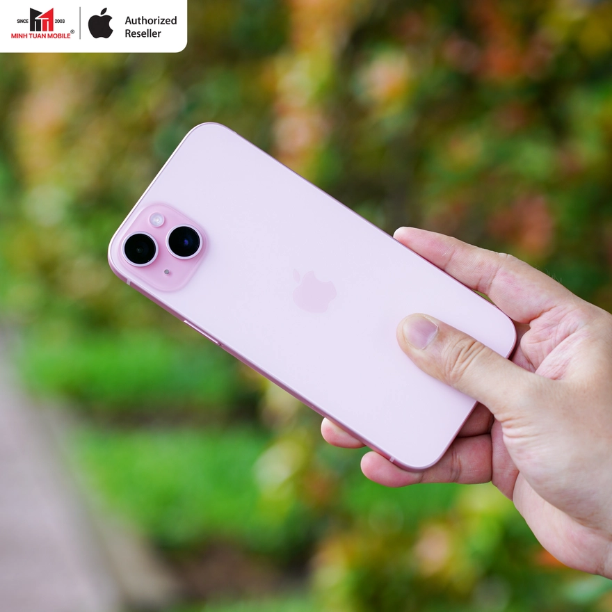 Chon bản thường: Nên mua iPhone 15 hay iPhone 16 đầu 2026?