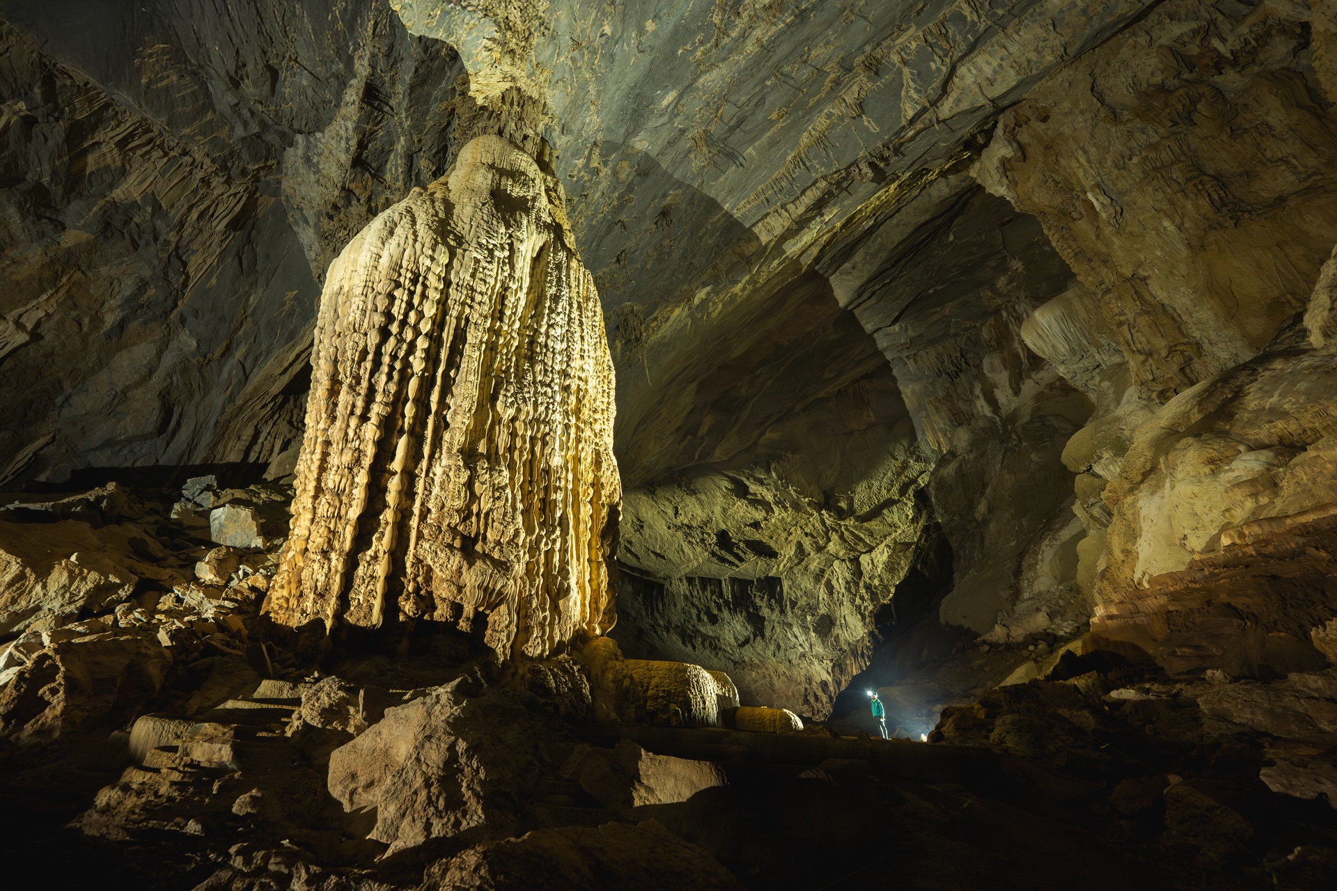 Khám phá một trong những hang động lớn nhất thế giới ở Quảng Trị - 6 Khám phá một trong những hang động lớn nhất thế giới ở Quảng Trị - 6