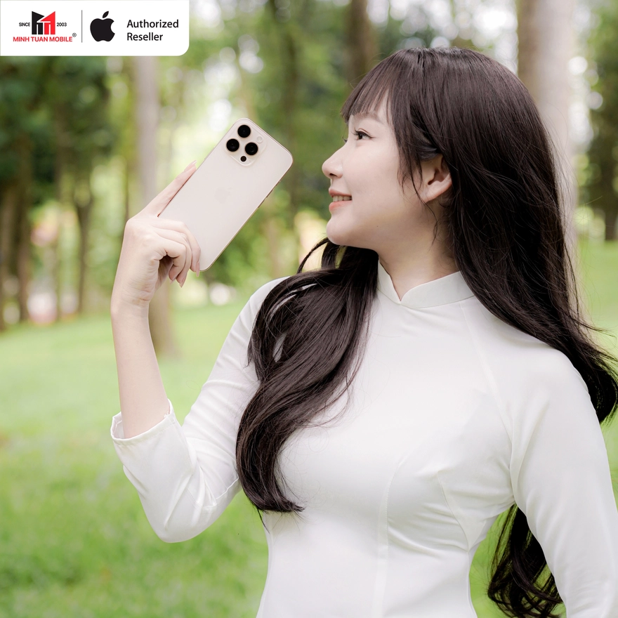 Mở bát đầu năm: Chọn iPhone 16 Pro Max giá cực hời