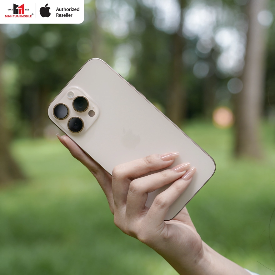 Mở bát đầu năm: Chọn iPhone 16 Pro Max giá cực hời