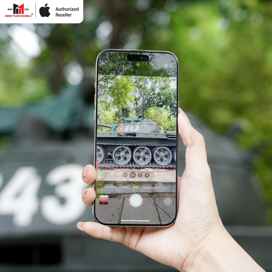 Mở bát đầu năm: Chọn iPhone 16 Pro Max giá cực hời