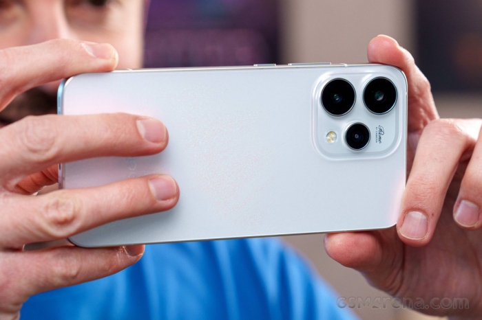 Đây là chiếc điện thoại Android thiết kế đẹp như iPhone 16 Pro Max, giá rẻ bằng nửa đáng mua nhất oppo 14