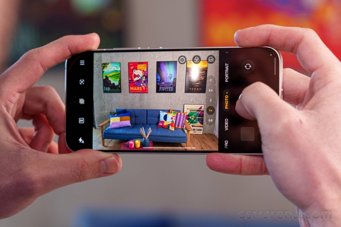 Đây là chiếc điện thoại Android thiết kế đẹp như iPhone 16 Pro Max, giá rẻ bằng nửa đáng mua nhất oppo 15