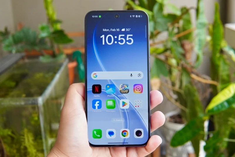 So sánh OPPO Reno15 và iPhone 16 Plus - hình 5
